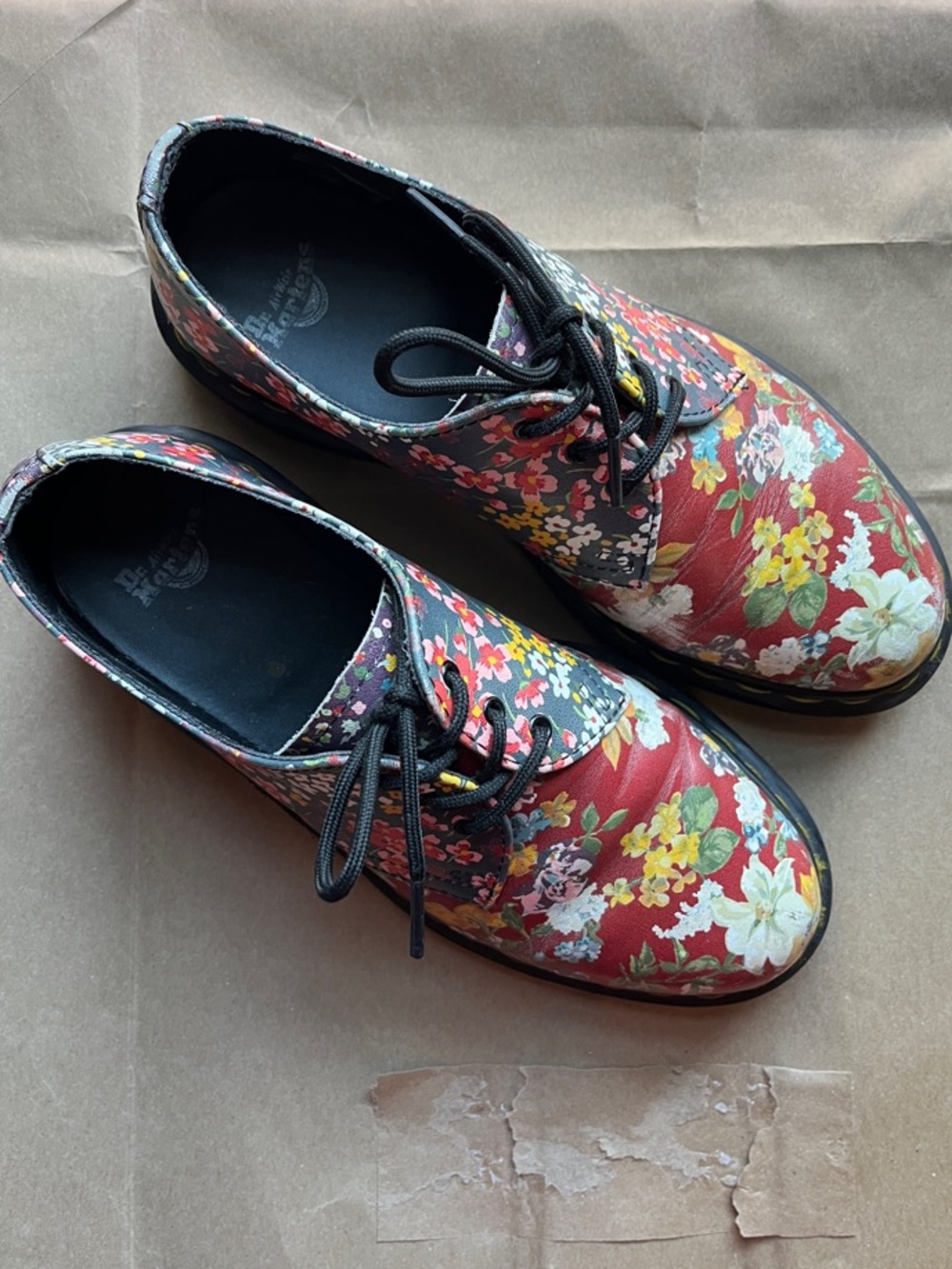 Floral Classic Dr. Martens